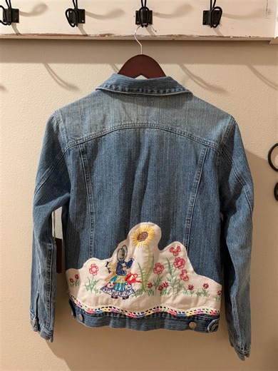 Upcycled Denim Jacket - Applique Jacket Featuring Vintage Embroidery From a Pillowcase - Etsy