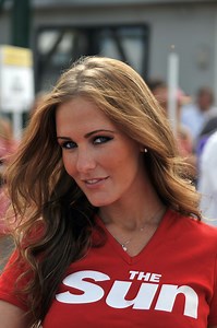 BTCC SILVERSTONE 2010. The Sun-Page 3 Girl-Amii Grove