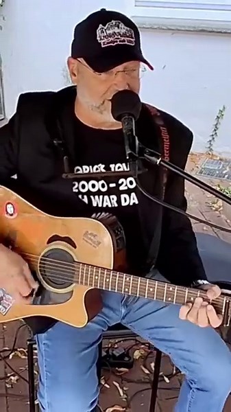 Free Falling #TomPetty #cover ‪@RayPasnen‬ #livemusic #music #americanmusician #americansinger