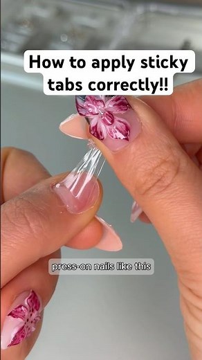 How to apply sticky tabs correctly!! #pressonnails