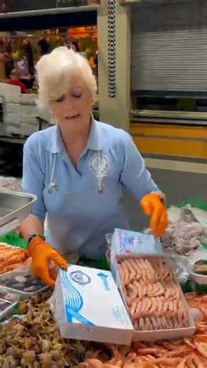 ⁣⁣¡𝗙𝗲𝗹𝗶𝘇 𝗦𝗮𝗻 𝗝𝘂𝗲𝗿𝗻𝗲𝘀𝘀𝘀! 𝗡𝗼 𝗾𝘂𝗲𝗱𝗮 𝗻𝗮𝗱𝗮 𝗽𝗮𝗿𝗮 𝗲𝗹 𝗳𝗶𝗻 𝗱𝗲 𝘀𝗲𝗺𝗮𝗻𝗮😍😊 🔴𝗢𝗙𝗘𝗥𝗧𝗔🔴 Cañaillas recién cocidas 15€/ kilo⁣⁣⁣ 🔴𝗢𝗙𝗘𝗥𝗧𝗔🔴 Lenguaos frescos 16’80€/ kilo ⁣⁣⁣ 🔴𝗢𝗙𝗘𝗥𝗧𝗔🔴 Salmonetes frescos 9’99€/ kilo⁣⁣⁣ 🔴𝗢𝗙𝗘𝗥𝗧𝗔🔴 Langostinos tigres gordos 18€/ kilo⁣⁣⁣ 🔴𝗢𝗙𝗘𝗥𝗧𝗔🔴 Gambas fresca de Ayamonte 16€/ kilo⁣⁣⁣ 🔴𝗢𝗙𝗘𝗥𝗧𝗔🔴 Pargos bocinegro 10’80€/ kilo⁣⁣ 🔴𝗢𝗙𝗘𝗥𝗧𝗔🔴 Borriquetes de Barbate 10’80€/ kilo⁣⁣ 🔴𝗢𝗙𝗘𝗥𝗧𝗔🔴 S