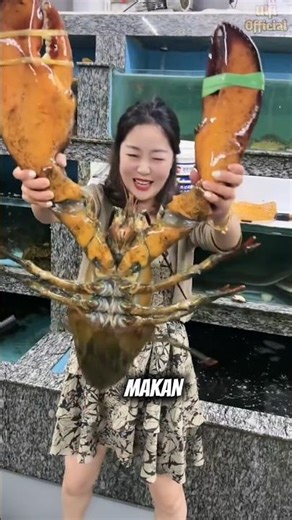 The Giant with Big Claws #shorts