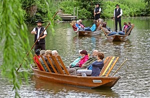 Ausflugstipps: Stocherkahnfahrt in Vaihingen an der Enz – Von Gerbern und Flößern