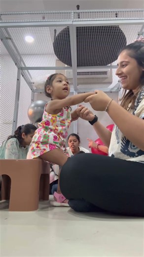 Spasticity cerebral palsy #cerebralpalsy #physiotherapist #cpchilddoctor #cpchildexercises #dmi #ndt