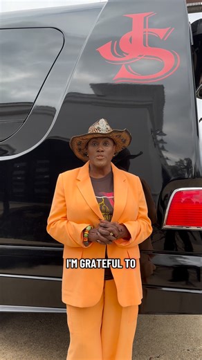 23K views · 445 reactions | Attorney Jacqueline Scott gave away 150 turkeys ahead of Thanksgiving at her Shreveport office. Turkeys were 100% free, given away on a first come, first served basis while supplies lasted. For a deeper look into the giveaway, visit KSLA.com, download the KSLA App, and watch KSLA News 12. | KSLA News 12 | Facebook