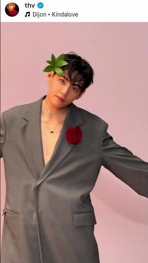 🔥 V (BTS) Stunning Look with Red Rose 🌹 | Taehyung Close-Up Visual King ✨