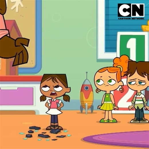 Cody actúa de manera extraña, ¿Qué estará pasando? 🔍 #DramaTotalKids Disfruta el contenido de Cartoon Network en #HBOMax Suscríbete ahora: https://bit.ly/MAX-CartoonLA | Cartoon Network LA