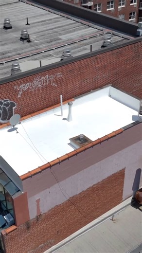 KNA Roofing on Instagram: "Showcasing the application of GacoFlex S4200, a next-gen silicone coating designed for extreme durability: 🟩 Engineered for high-build thickness with minimal passes 🟩 Solvent-free, low VOC 🟩 Resists permanent ponding water A proven solution for extending roof life without tear-off. #GacoFlexS4200 #SiliconeRoofCoating #RoofRestoration #BuildingEnvelope #CommercialRoofing"