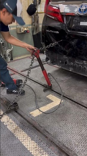Replace the tailgate, pull to remove it.