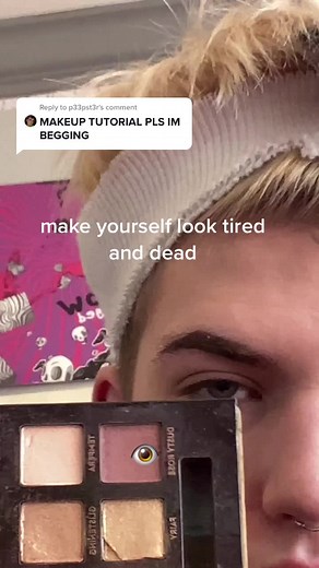 How to Create Dead and Tired Eyes Makeup Look