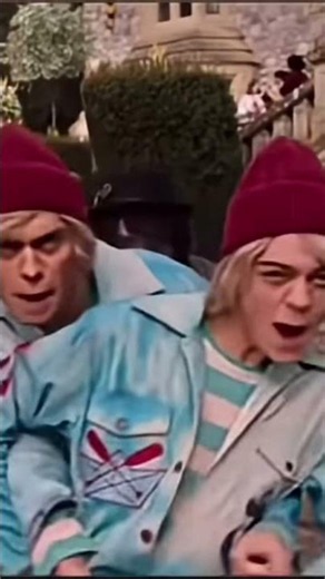 The Smee twins are back from Descendants 3 to Descendants 5. Welcome back Squirmy Squeaky!!