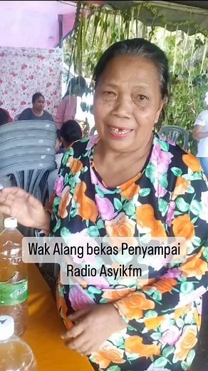 49 reactions | Wak Alang bekas Penyampai Radio Asyikfm Program Sambutan Hari Orang Asal & Karnival Keusahawaan Negeri Perak di Kg Rasau, Slim Village, Perak. 19 Ogos 2023 (Sabtu) 8:30 Pagi - 11:00 Malam #shoaperak #shoaperak #orangasli #orangasal #sabah #sarawak #muallim #tapah #kampar #gopeng #parit #huluselangor #upsi #asyikfm #kbsb #hoag #poap #koap | ASYIKfm | Facebook