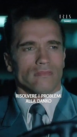 Una bizzarra accoppiata formata da Arnold Schwarzenegger e James Belushi vi aspetta in un grande cult tra action e commedia. “Danko”, stasera alle 21.10 su #Iris | Iris