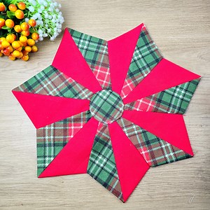 28K views · 227 reactions | #fblifestyle Easy Christmas Star Table Topper | Festive Patchwork Decoration | Beginner Friendly Sewing Project | Knitting House | Facebook