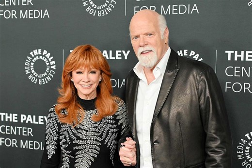 Reba McEntire & Rex Linn Showcase Their Cozy Christmas Tree Style in Festive Video