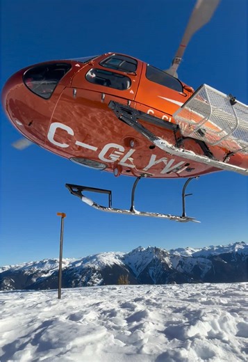 Could only get vids on slow runs but u get the vibe #heliskiing