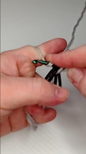 Crochet Ponytail Split Bucket Hat- Part 1!