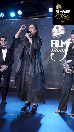 From #SonaMohapatra’s performance to #AnanyaPanday, #NeenaGupta, #TaapseePannu and more looking glamorous in the audience, here are some of the highlights of #BlendersPridePackagedDrinkingWaterFilmfareGlamourAndStyleAwards2025. #BlendersPrideGlamourAndStyleAwards2025 #FilmfareGlamourAndStyleAwards2025 #BlendersPridePackagedDrinkingWaterXFilmfare #GlamourAndStyleAwards #filmfareawards #filmfare Joy Blenders Pride Fashion Tour @joy_beautifulbynature | Filmfare