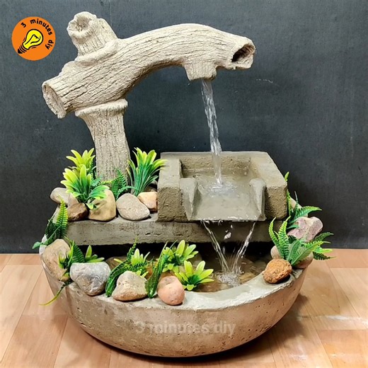 "Cement Fountain Tutorial | Create a Stunning Garden Water Feature" | 3 minutes diy