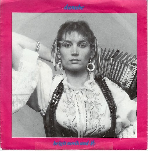 Brigit Novik & M - Danube / Neutron