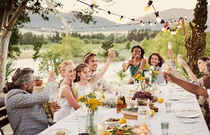 Create the Perfect BBQ Wedding: A Blend of Rustic Charm and Elegance | LoveToKnow
