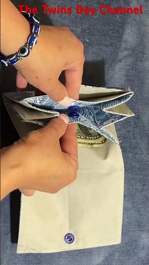 DIY wallet sewing pattern/how to sew a 3 pocket wallet/easy wallet sewing tutorial/Sewing wallet