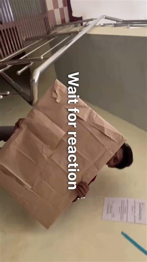 Claint reaction 😱😊 #artistlife #art #youtubeshorts #shortvideo #indianartist #viralvideo #viral