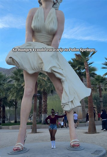 10 things to do in Palm Springs 🌴 | Ultimate Palm Springs itinerary If you’re planning a Palm Springs getaway, save this Palm Springs itinerary for the best things to do in Palm Springs, all arranged by location so you’re not driving back and forth. Downtown Palm Springs 1. Palm Canyon Drive stroll Shop local boutiques, grab a coffee, and people-watch along the main strip. 2. Palm Springs Art Museum A must for art and architecture lovers and it’s right downtown. 3. VillageFest (Thursday nights)