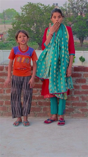 Vo dekho sadu baba ne bhole baba ko dhaka de diya 😢🥹 #shorts #shortvideo