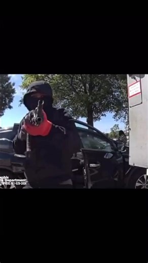 Memphis bank truck get robbed body cam footage #memphis #bankrobbery ￼