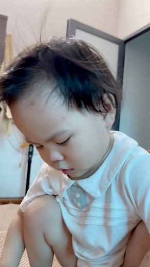 47K views · 741 reactions | Ba nhá, đã bảo là quạt xẹt xẹt rồi mà cứ chối  #cunfamily #embedangiu #embedethuong #mamnongiaitri | Trần Hà Thương | Facebook