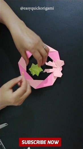 Easy Origami Christmas Wreath 🎄 | Simple Paper Craft | DIY Christmas