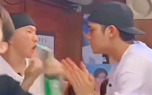 兄弟们和bf的区别