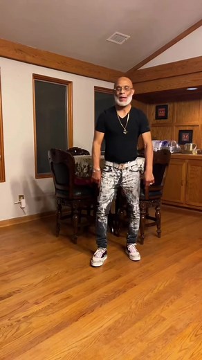 164K views · 5.1K reactions | I jumped on this dance challenge! Typeif you can rock it. Who’s next!?!…Tag someone! First Lady @nicolereidoldes doing it next w/me!!ITS EASY…go ahead & have some fun!!!. #iDare you✌⚓️Bishop Oldes ....#explorepage #explore #dancechallenge | Bishop Vance Oldes | Facebook