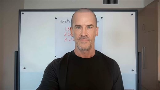 Here's how to make your routines more motivating for students so they stay focused and well-behaved. #teachers #classroommanagement #studentbehavior | Smart Classroom Management