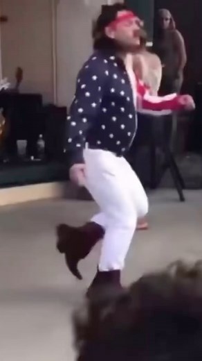 @newwavesocialclub on Instagram: "🎵I would go out tonight But I haven’t got a stitch to wear🎵 #thesmiths #thischarmingman"