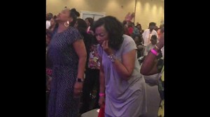 28K views · 694 reactions | Praise Break at the 11th Annual “Prophetic Encounter To Remember” in Greenville, NC. | Prophetess Christina Glenn Weeks/The Atmosphere Of Miracles | Facebook