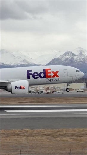 Super soft FedEx 777 landing in Anchorage! 05/1/26 #fedexairlines #fedexair #b777 #b777f #ancairport