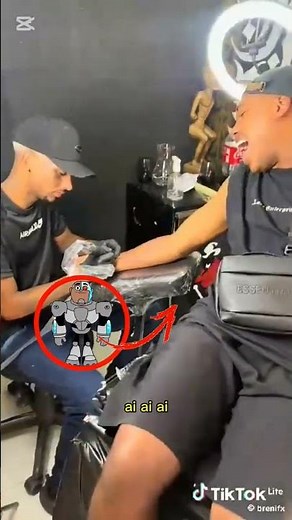 Meme do Cyborg gritando aí | #memes