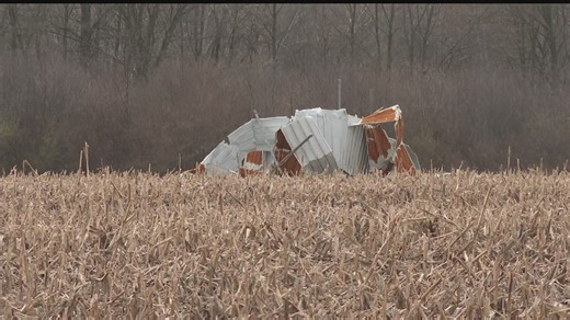 'It started swirling': Woman describes moment building's roof flies by during tornado warning