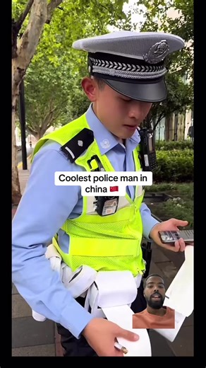 Meet the Coolest Policeman in China with a Printer
