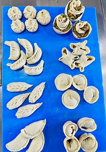 576K views · 22K reactions | Easy Step by step process of Different shapes of dumpling wrapping.Hope you guys love this video and get learn from it.. Thank you for your support and love. हाम्रो Channelमा गएर पनि Support गरिदिनु होला. https://www.youtube.com/channel/UCZ2O1ZFA5GcsZuLzlblT60Q Subscribe पनि गरिदिनु होला. | Rojina Recipes | Facebook