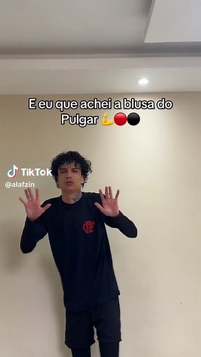 Blusas do Flamengo: Estilo e Moda para Torcedores