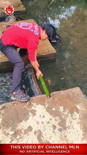 BLOCKED WATER 😳 watch what happens #shorts #skills #crafts #waterflow #survival