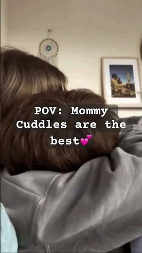 Mommy Cuddles helps with everything 💕#asmrroleplay