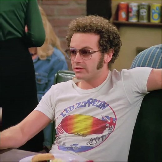 “i finna be in the pit”-hyde in season 3 episode 12 #that70sshow #that70sshowedit #ledzeppelin