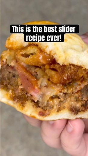 Best slider recipe ever! Bacon burger sliders! #sliders #burger #recipe