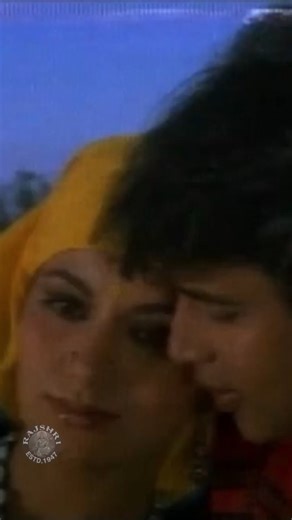 This scene simply melts your heart. Sun Sajana delivers pure, classic tenderness. #BollywoodFeelings #MithunAndRanjeeta #SunSajna #ReliveRajshri | Rajshri