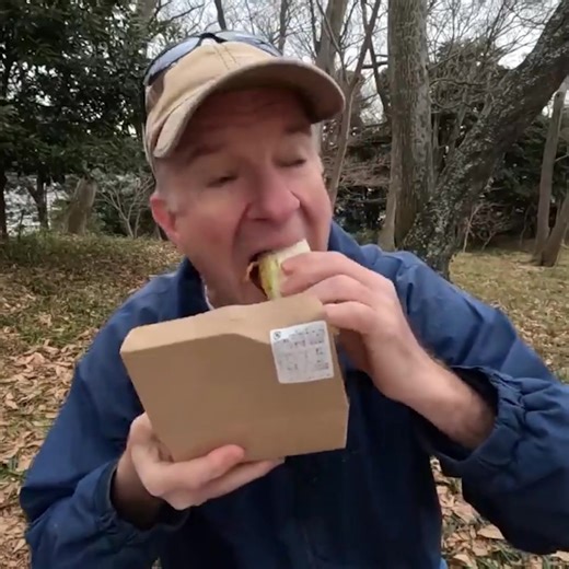 27K views · 868 reactions | Gourmet Sandwiches VENDING MACHINE in Japan~! 朗 | Ericsurf6 | Facebook