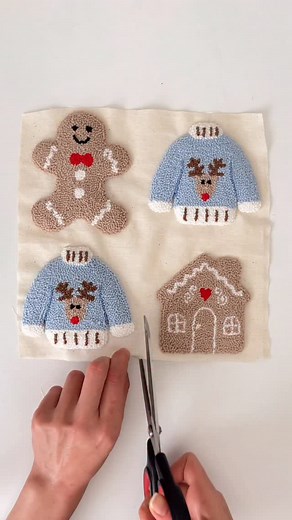 Christmas mug rug coasters trimming🎄✨ ETSY: TUGSPUNCHNEEDLE You can visit the link for more punch needle home decor, cute car coasters and drink coasters💗🫶🏻 #punchneedleembroidery #embroidery #punchneedle #handmadecoasters #handmadehomedecor #mugrug #punchneedlecoasters #punchneedleart #etsyhandmade #etsygifts #handmadegift #vintagedecoration #handmadechristmas #etsyusa #etsyuk #etsycanada #etsyshop #americanmade #christmasornaments #christmasdecoration | Tug's Studio